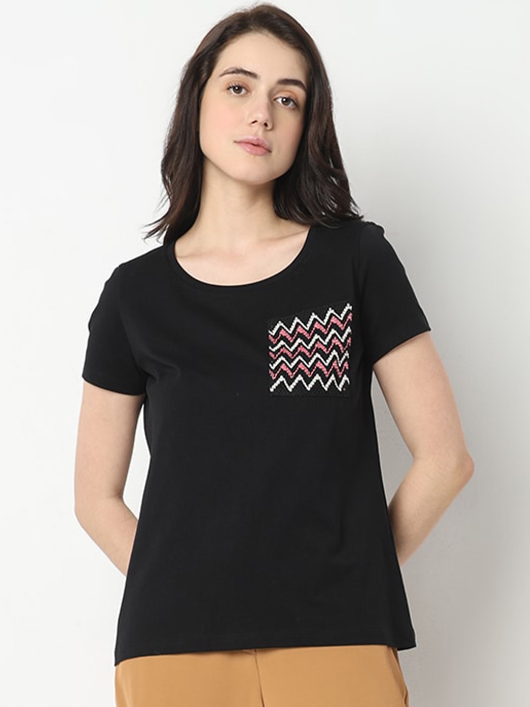 

Vero Moda Graphic Printed Short Sleeves Pure Cotton T-shirt, Black