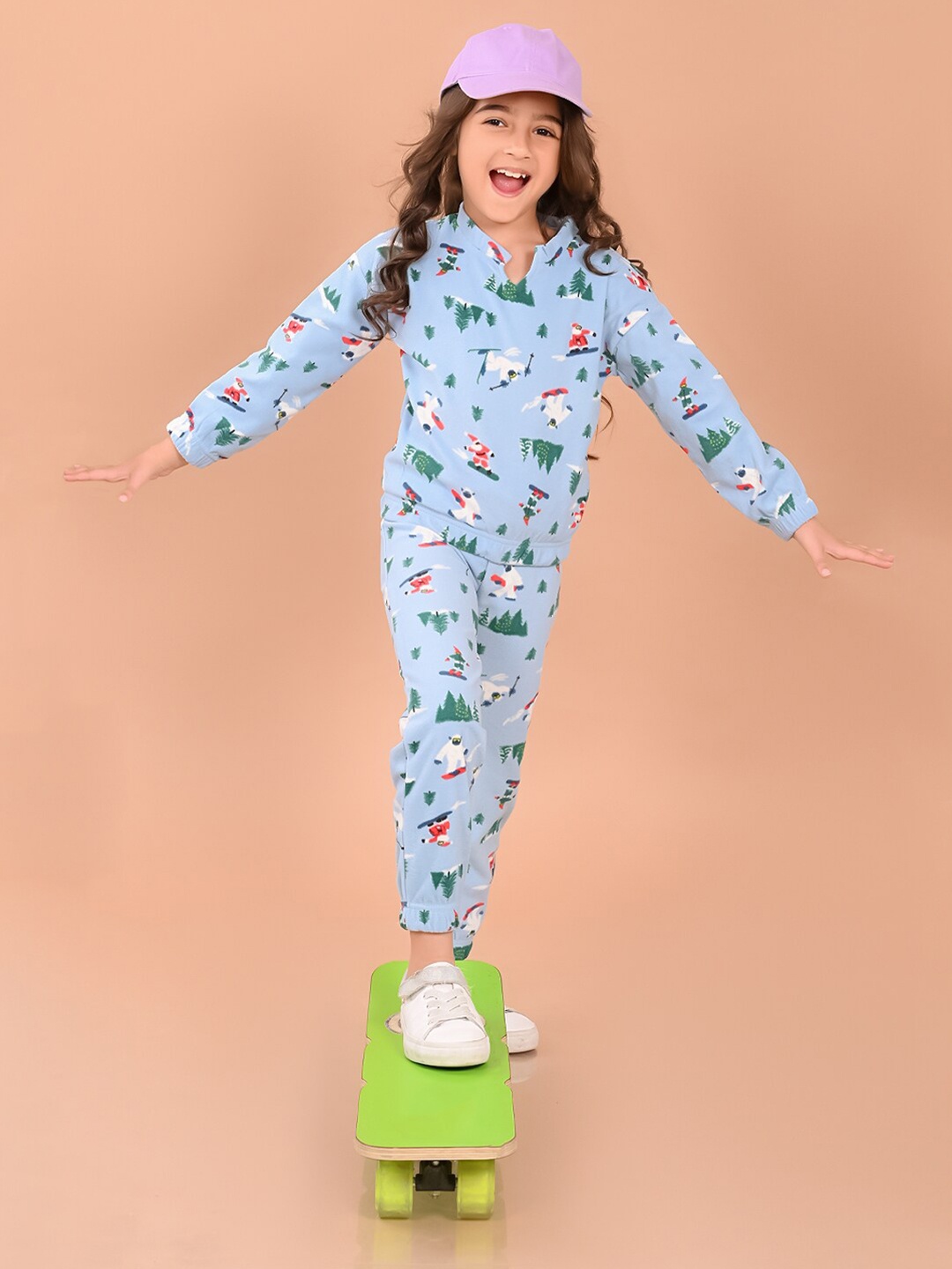 

LilPicks Girls Printed Sweatshirt and Jogger, Blue