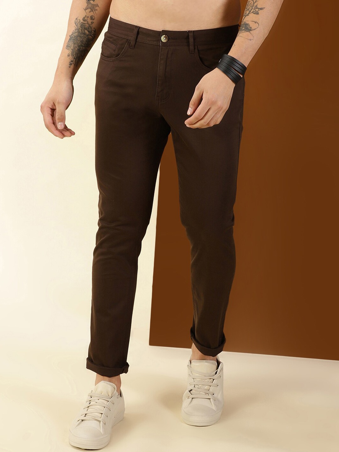 

Thomas Scott Men Classic Easy Wash Mid-Rise Chinos, Brown