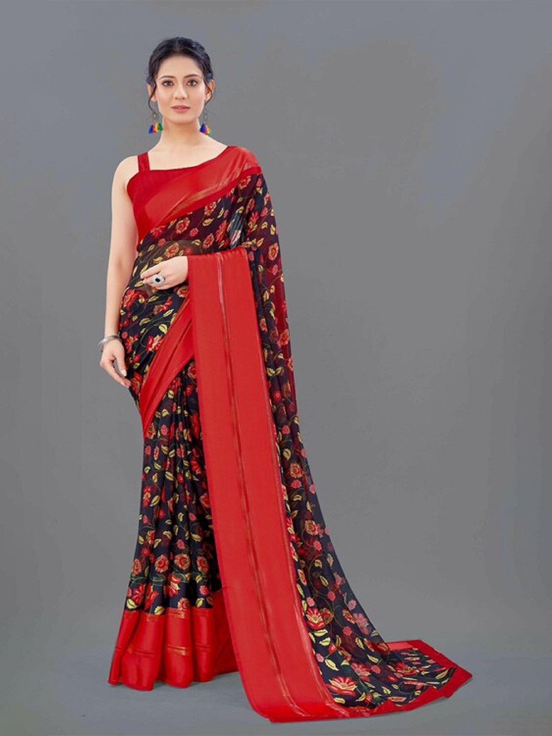 

APNISHA Floral Printed Pure Georgette Saree, Black