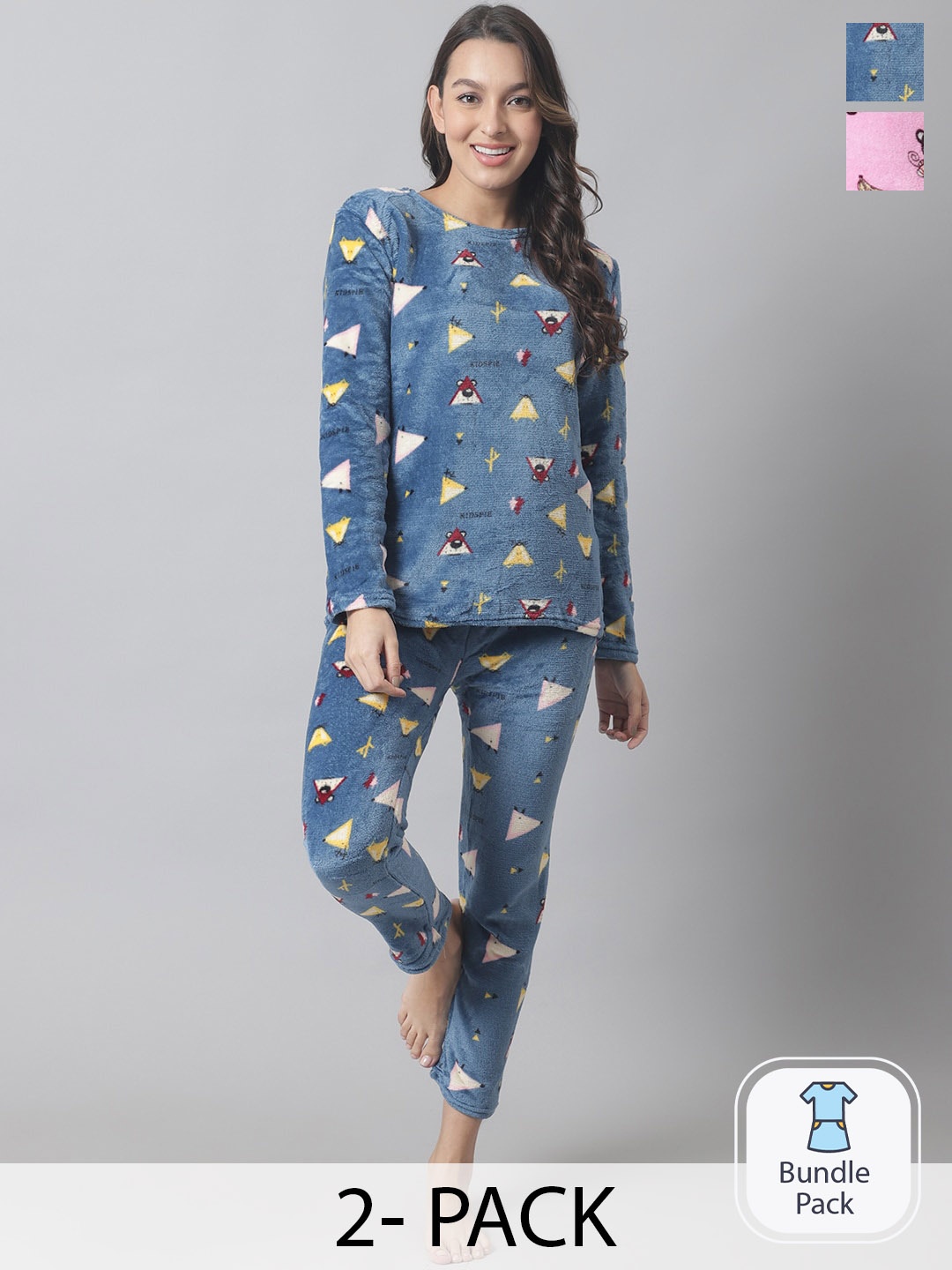 

TAG 7 Pack Of 2 Conversational Printed Velvet Set Top With Lounge Pant, Blue