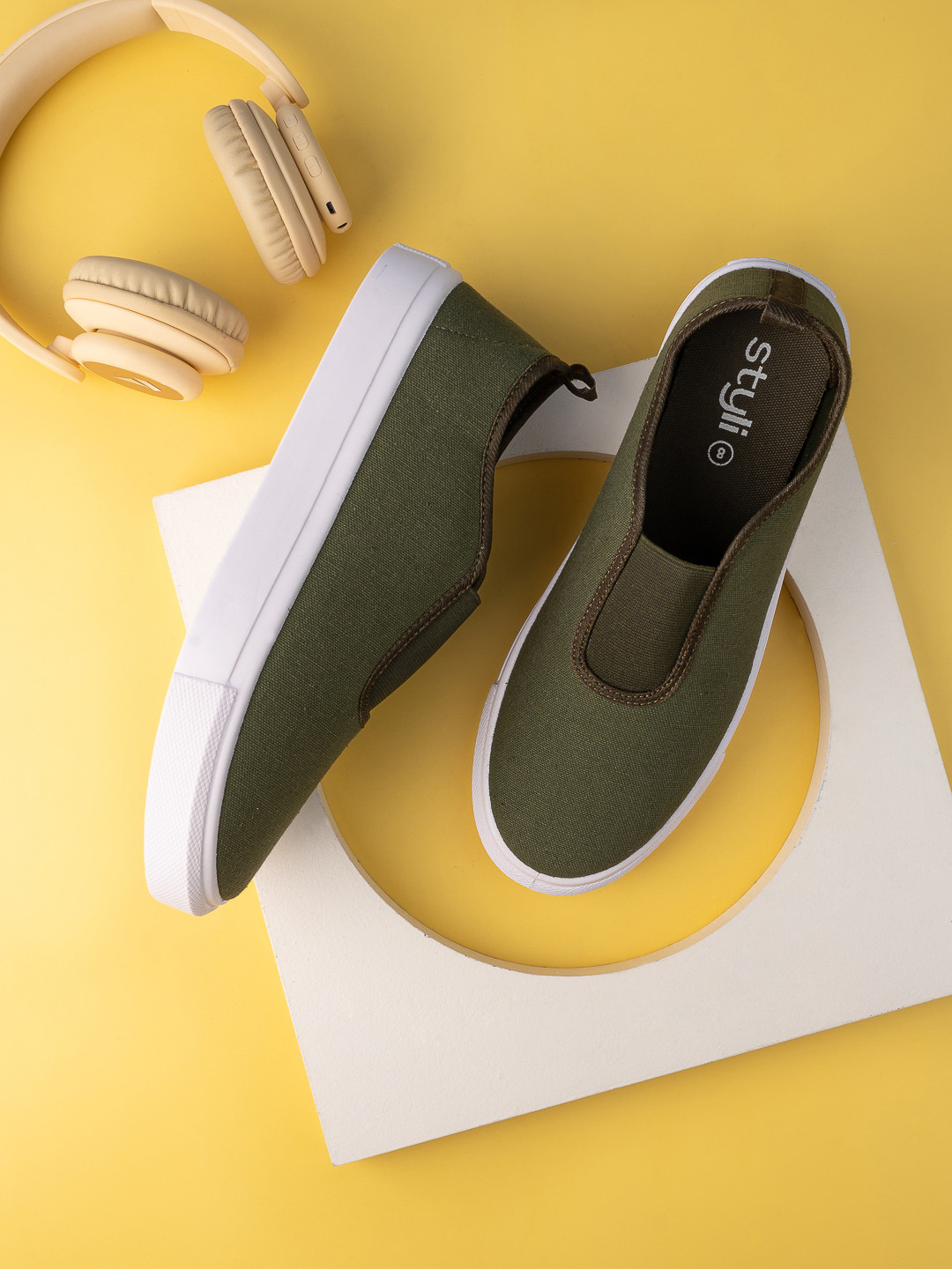 

Styli Men Green Eric Boardwalk Canvas Slip-On Shoes, Olive