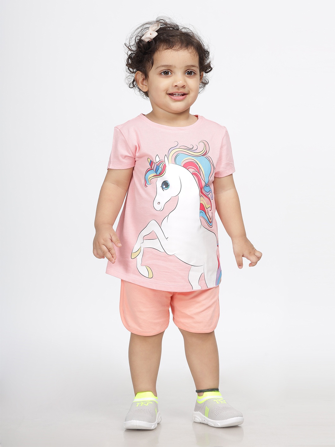 

Huetrap Girls Rainbow Unicorn Graphic Printed Round Neck T-Shirt, Pink