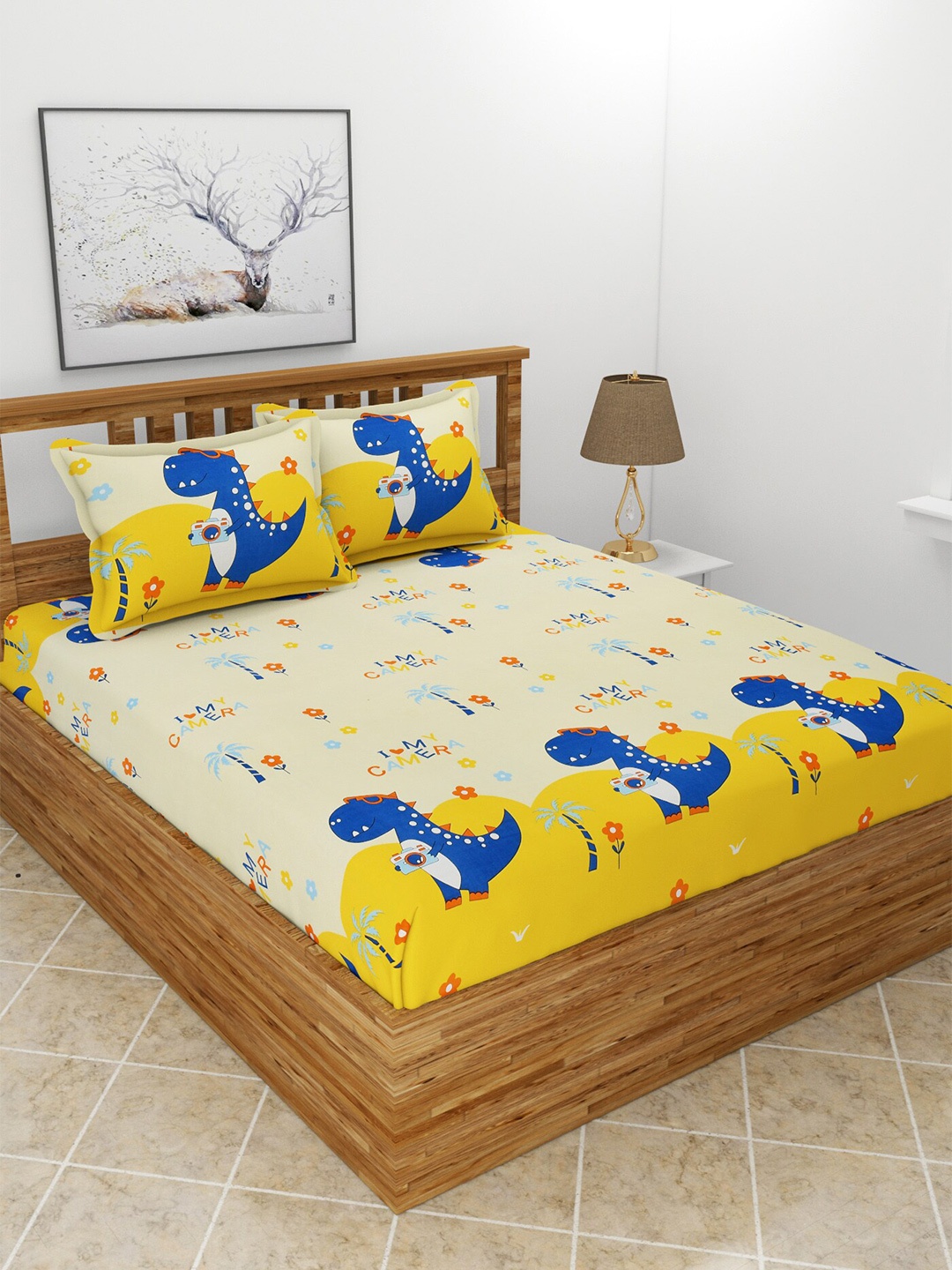 

BREVARD Yellow & Blue Cartoon Characters 180 TC Queen Bedsheet With 2 Pillow Covers