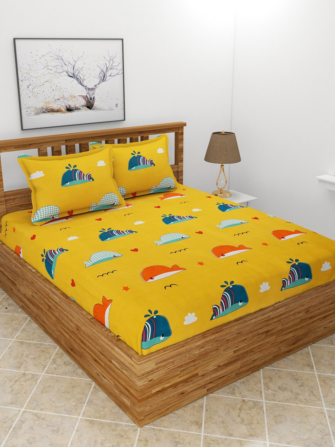 

BREVARD Yellow & Blue Cartoon Characters 210 TC Queen Bedsheet with 2 Pillow Covers