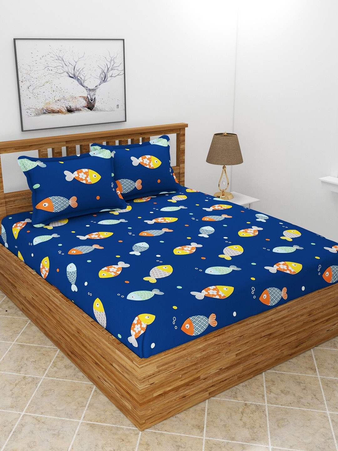 

BREVARD Blue & Yellow Cartoon Characters 210 TC Queen Bedsheet with 2 Pillow Covers