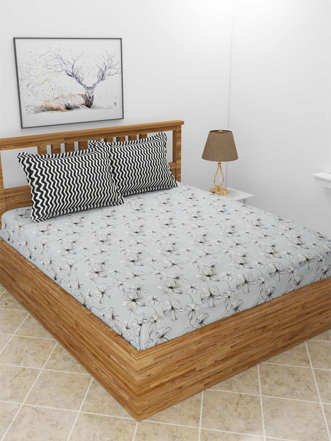 

BREVARD Grey & Black Floral 210 TC King Bedsheet with 2 Pillow Covers
