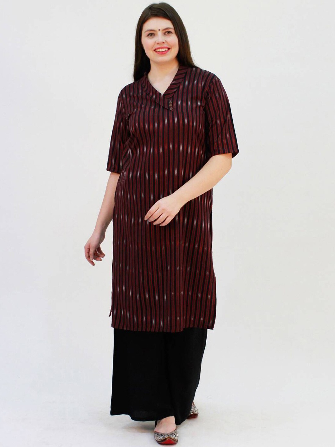

LastInch Striped V-Neck Kurta, Black