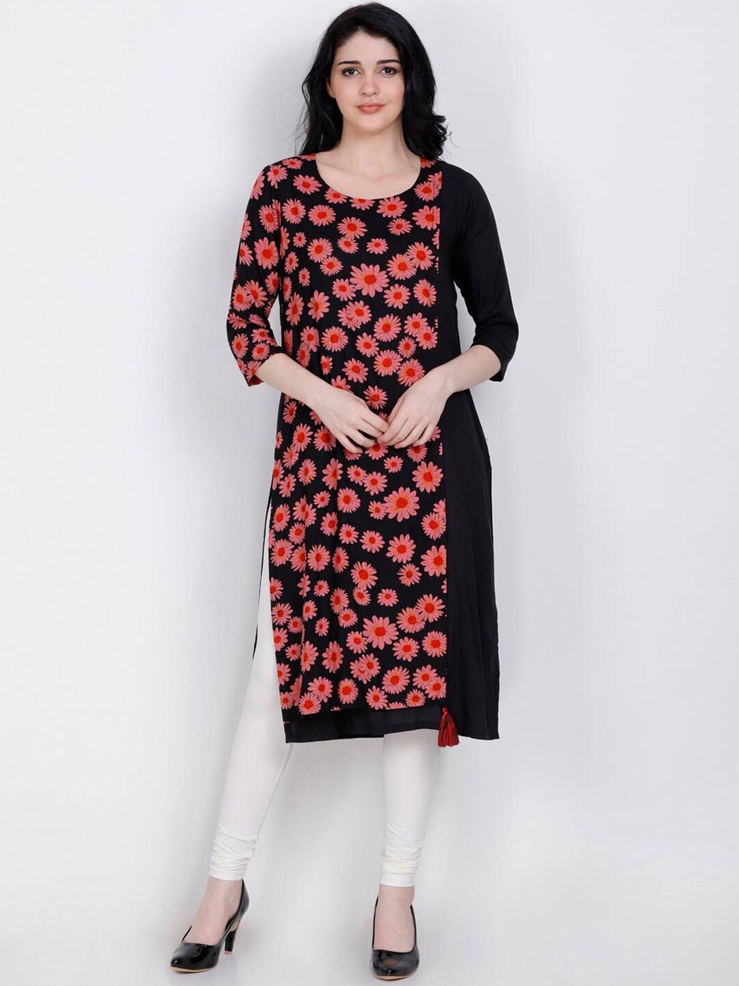 

LastInch Floral Printed Straight Kurta, Black