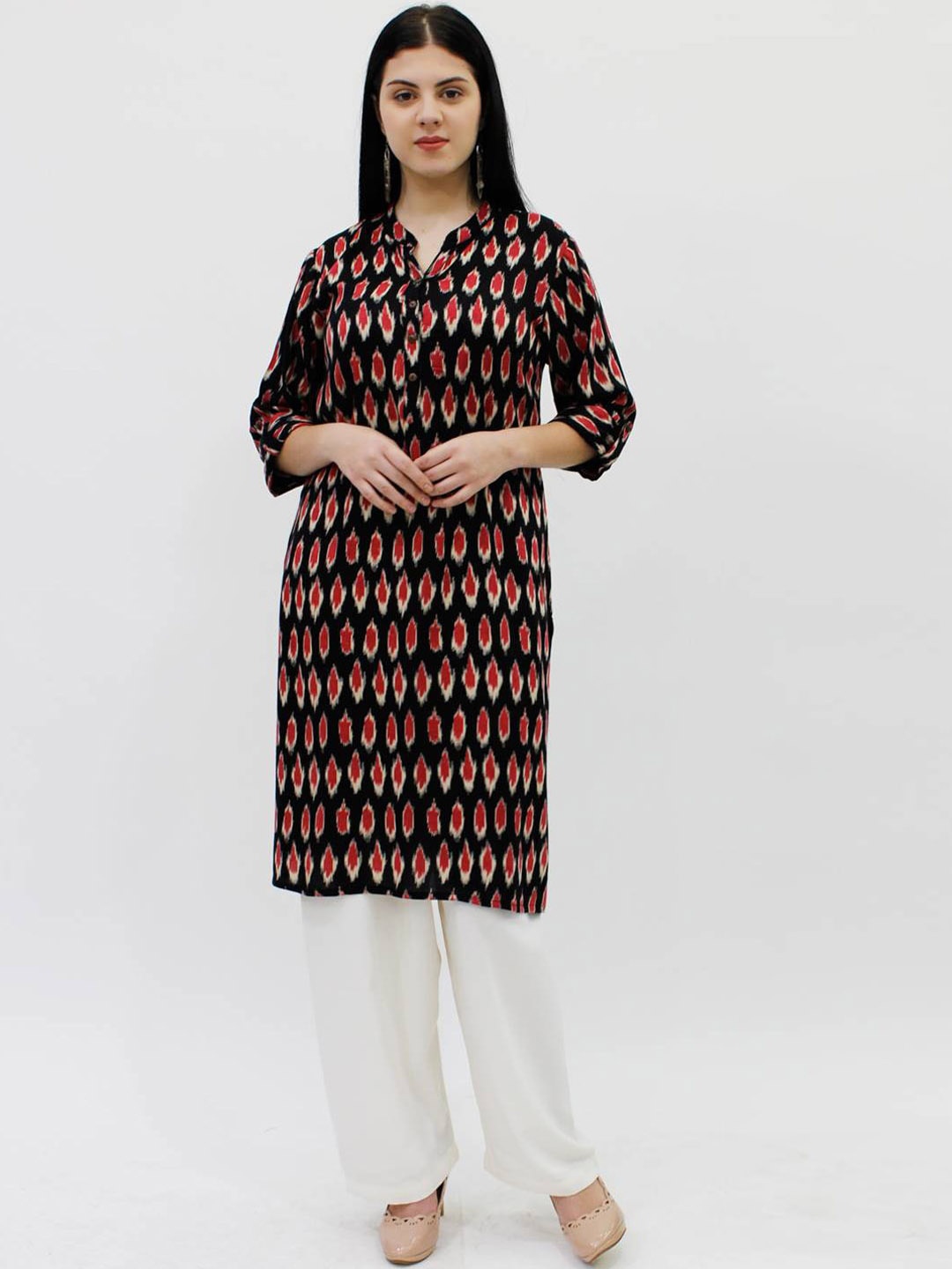 

LastInch Ikat Printed Straight Kurta, Black