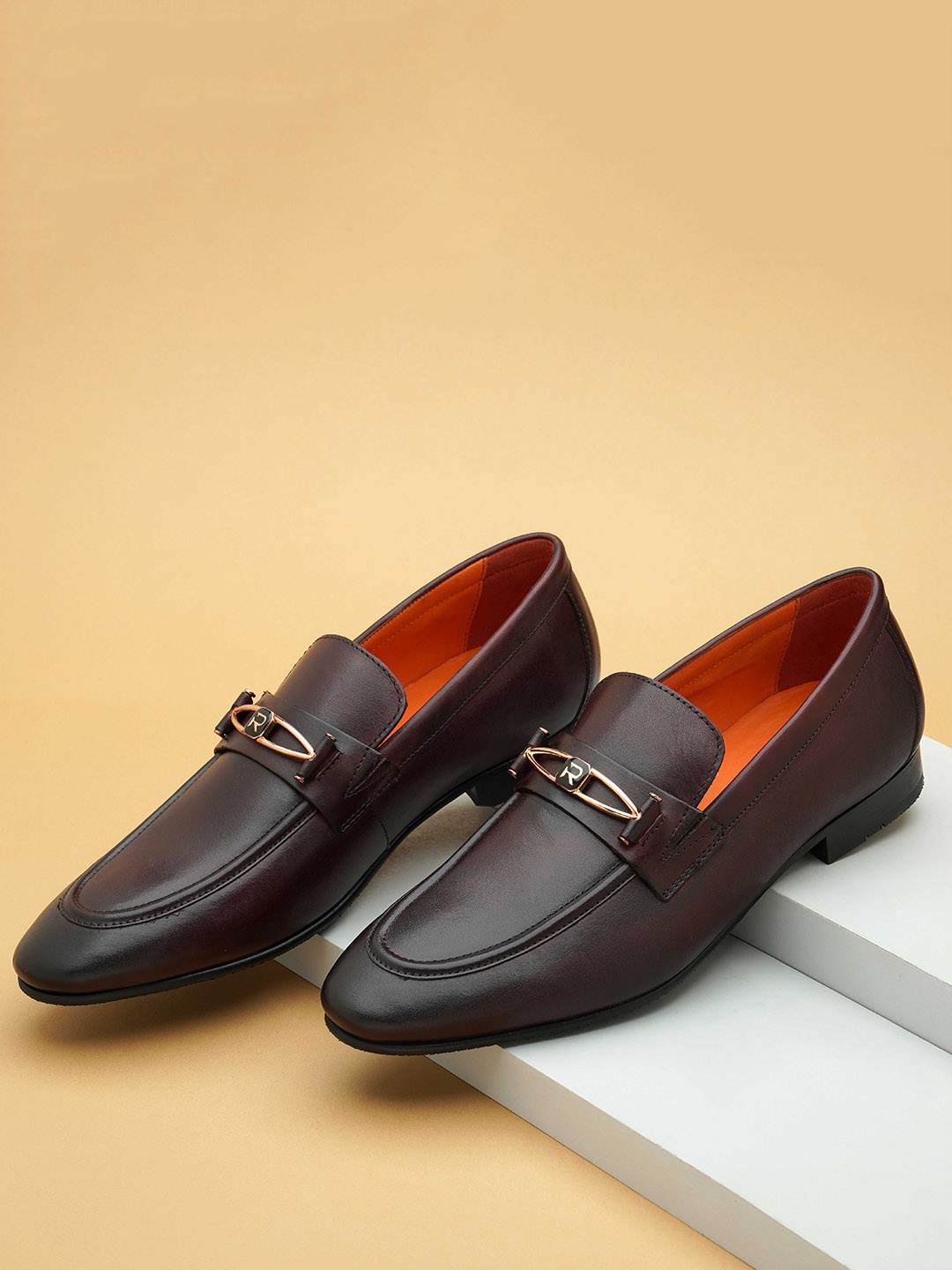 

Ruosh Men Buckled Leather Formal Loafers, Burgundy