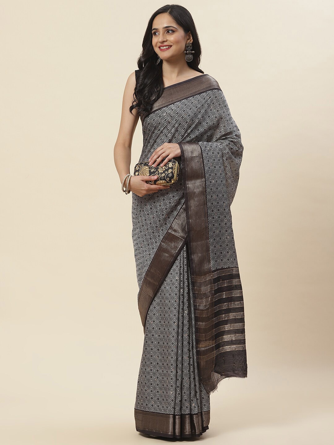 

Meena Bazaar Geometric Printed Zari Detailed Saree, Black
