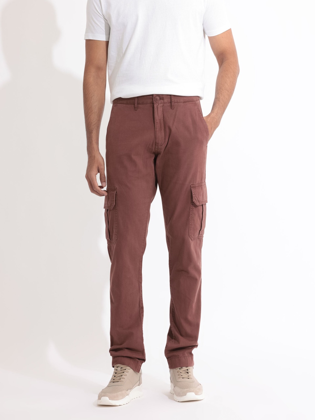 

RARE RABBIT Men Inbuil Slim Fit Mid-Rise Plain Cotton Joggers, Brown