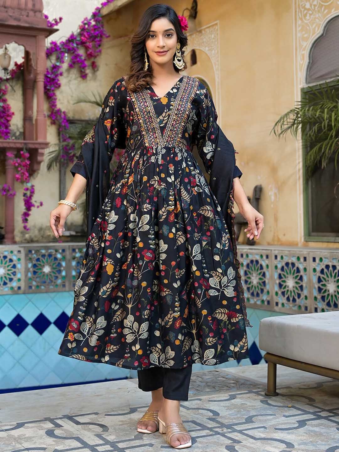 

Yufta Floral Printed Sequinned A-Line Kurta With Trousers & Dupatta, Black