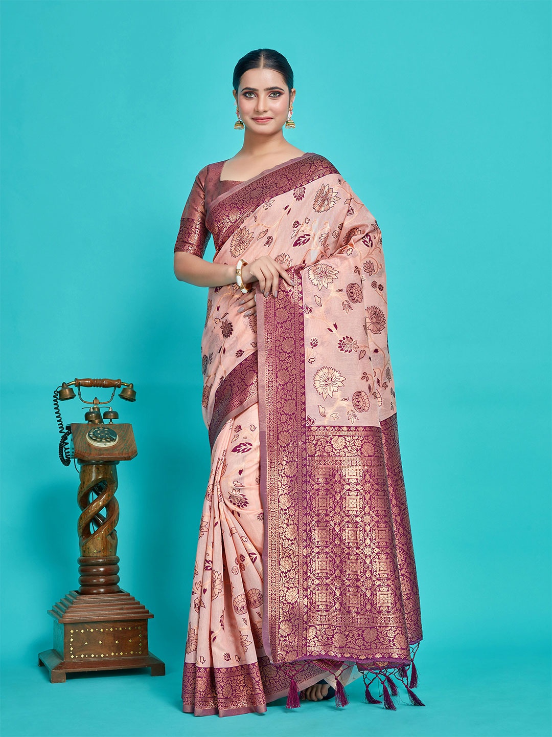 

MIMOSA Floral Woven Design Zari Art Silk Banarasi Saree, Pink