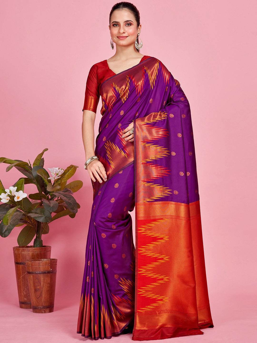 

MIMOSA Ethnic Motifs Woven Design Zari Art Silk Kanjeevaram Saree, Purple