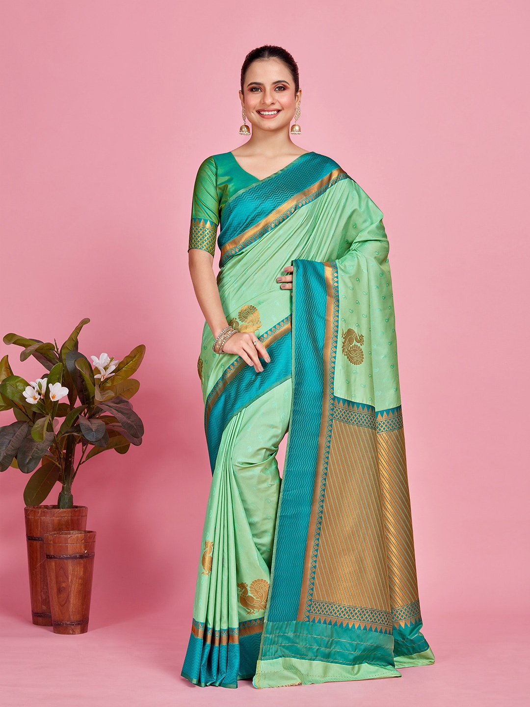 

MIMOSA Paisley Woven Design Zari Kanjeevaram Saree, Sea green