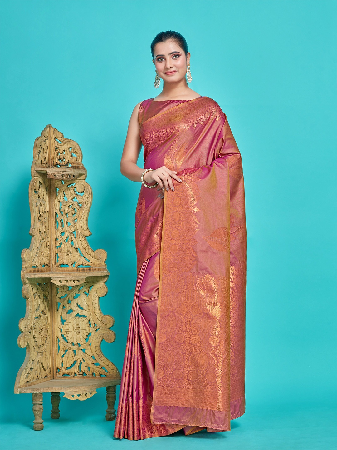 

MIMOSA Ethnic Motifs Woven Design Zari Kanjeevaram Saree, Purple