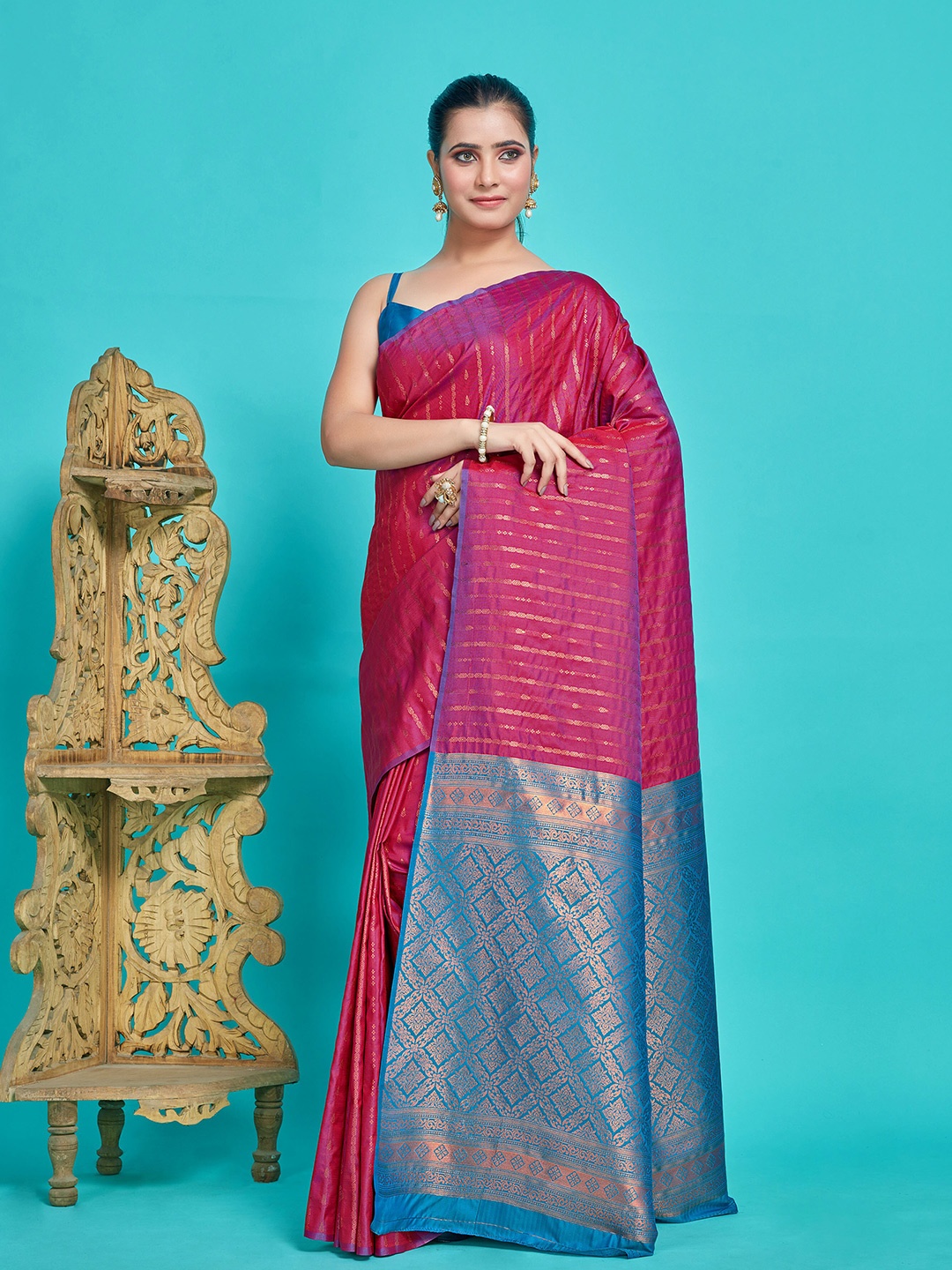 

MIMOSA Striped Zari Kanjeevaram Saree, Pink