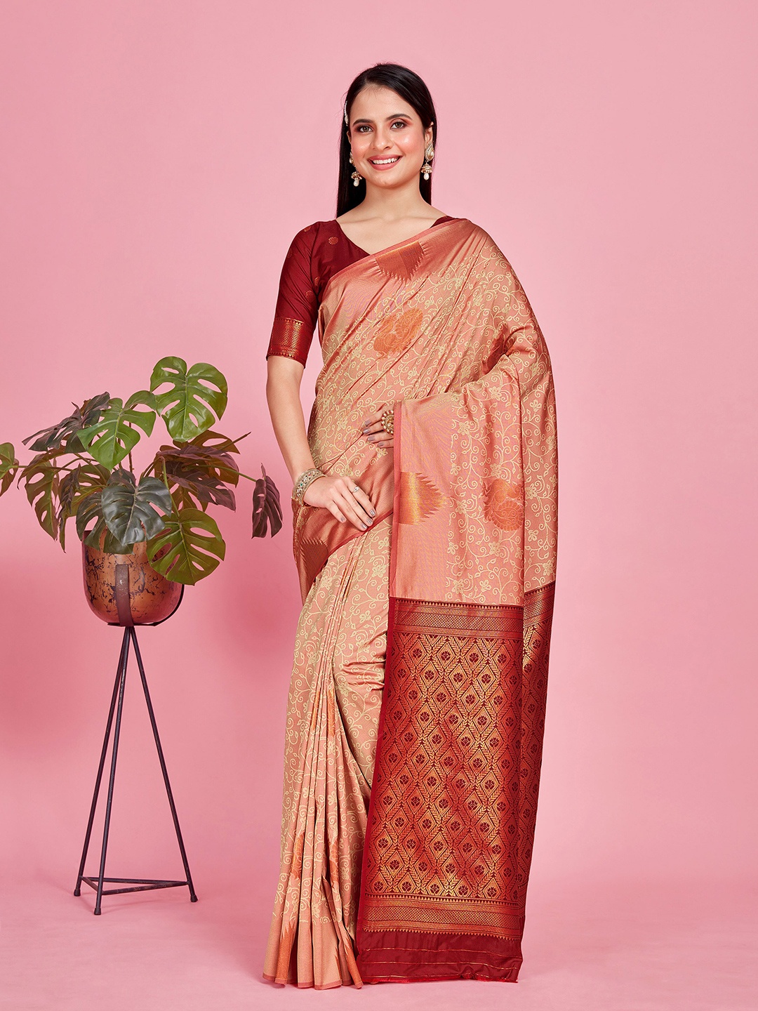 

MIMOSA Paisley Woven Design Zari Kanjeevaram Saree, Orange