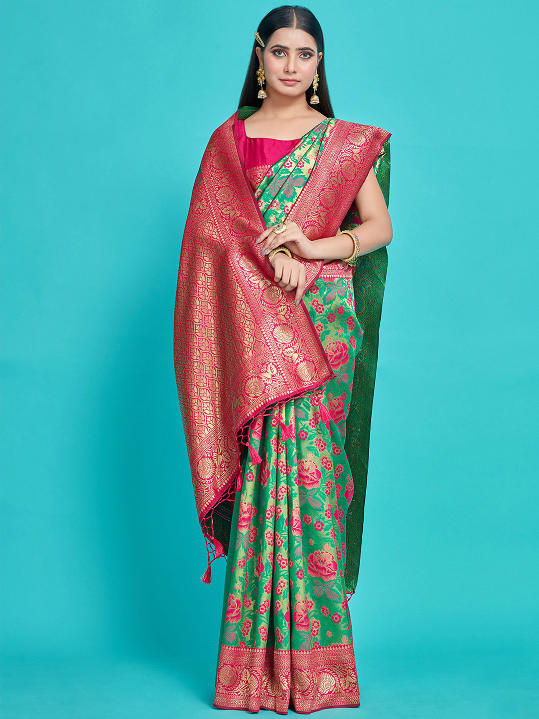 

MIMOSA Ethnic Motifs Woven Design Zari Art Silk Kanjeevaram Saree, Green