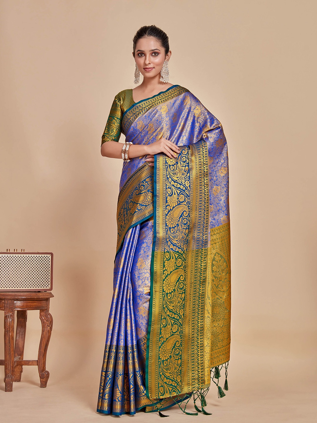 

MIMOSA Ethnic Motifs Woven Design Zari Kanjeevaram Saree, Blue