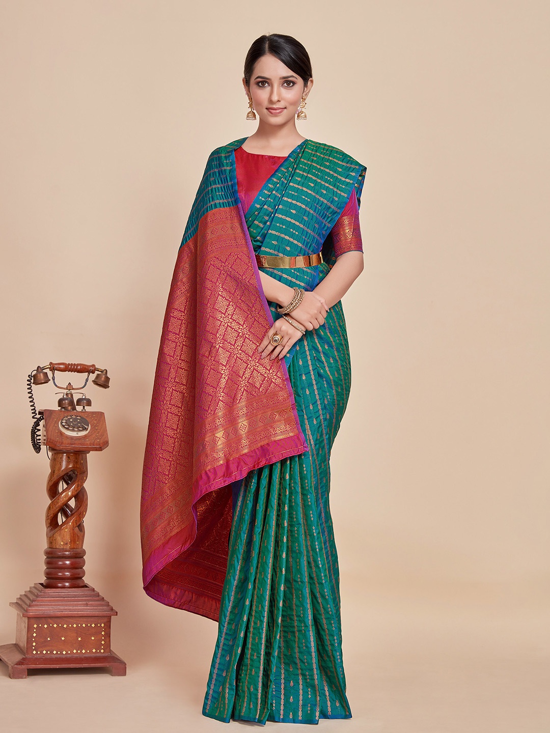 

MIMOSA Ethnic Woven Design Zari Kanjeevaram Saree, Teal