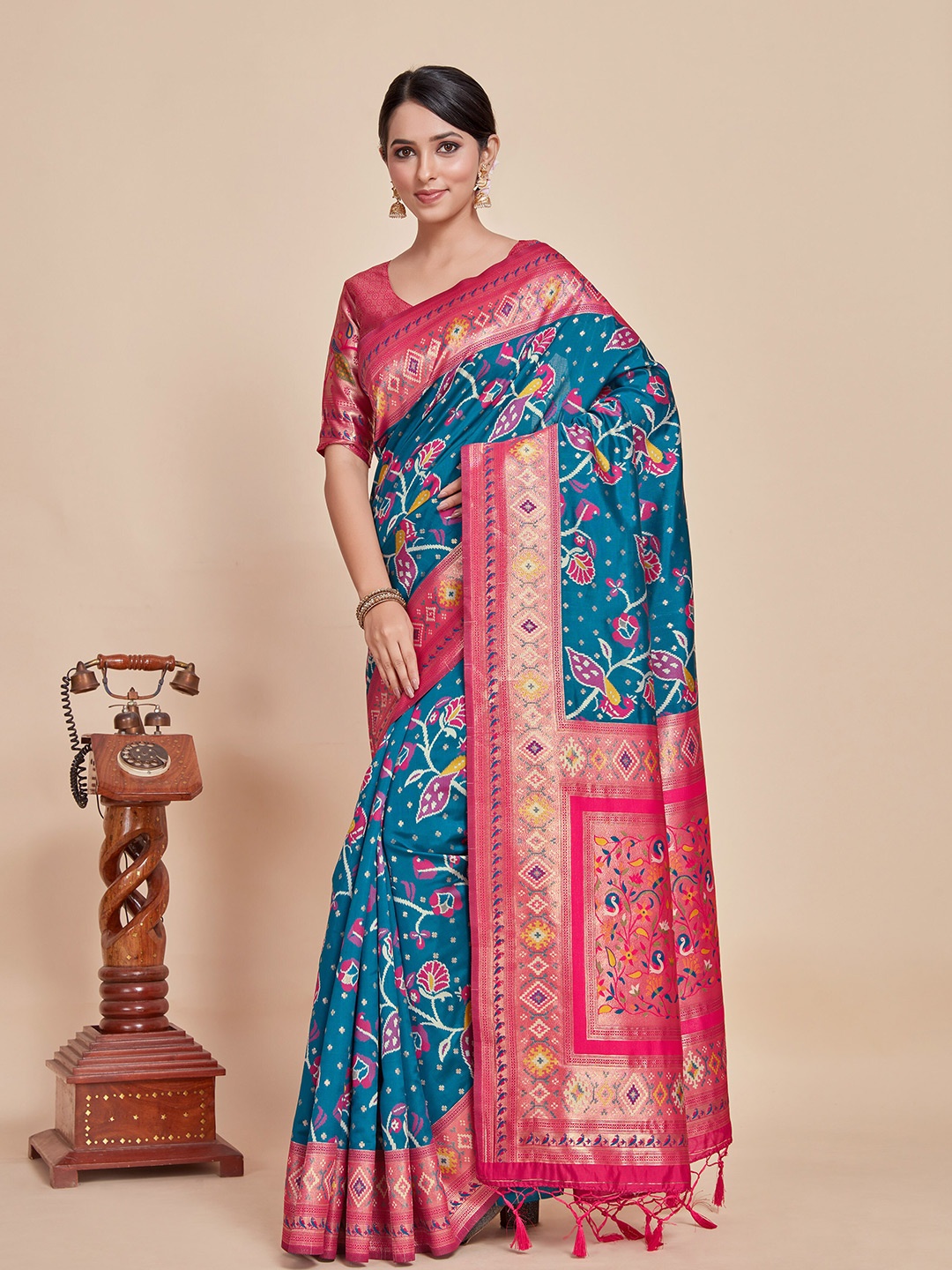 

MIMOSA Floral Woven Design Zari Kanjeevaram Saree, Blue