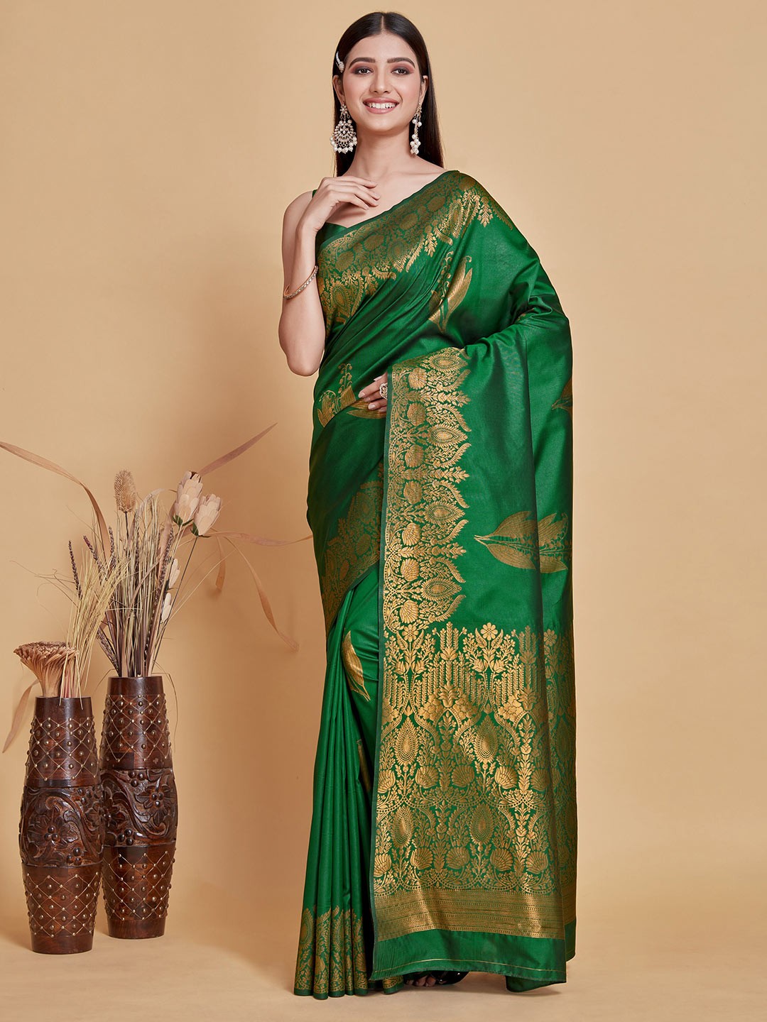

MIMOSA Woven Design Zari Kanjeevaram Saree, Green