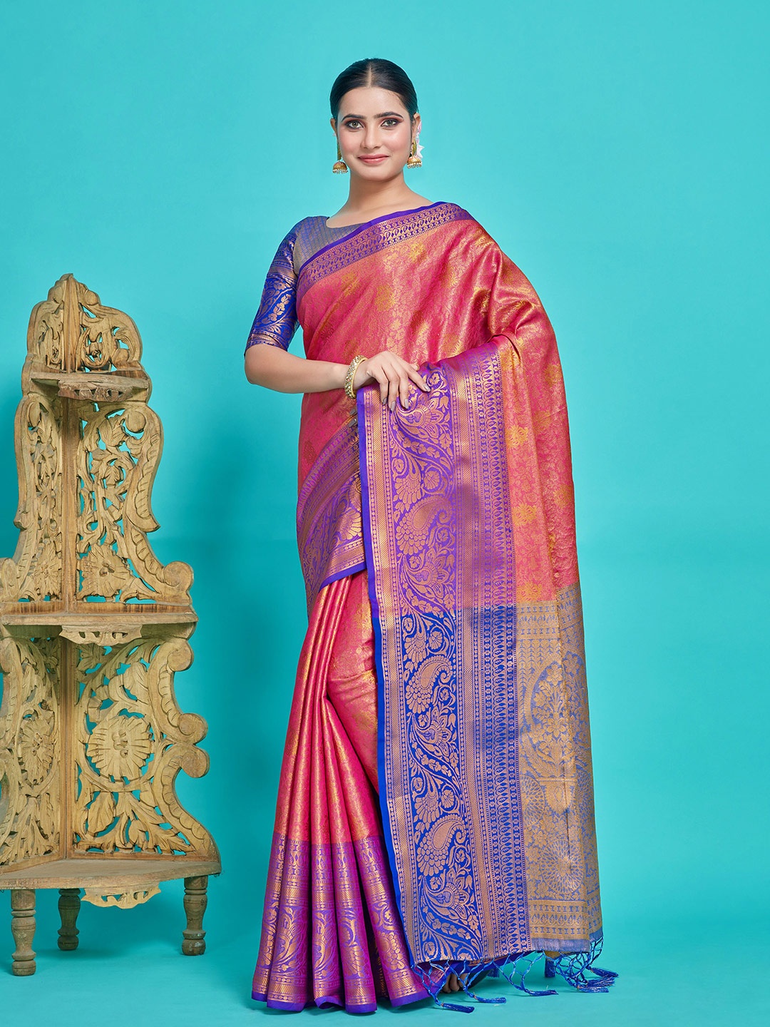 

MIMOSA Ethnic Motifs Woven Design Zari Kanjeevaram Saree, Pink