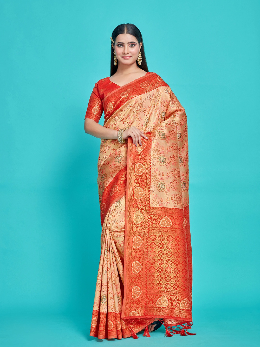 

MIMOSA Ethnic Motifs Woven Design Zari Kanjeevaram Saree, Peach