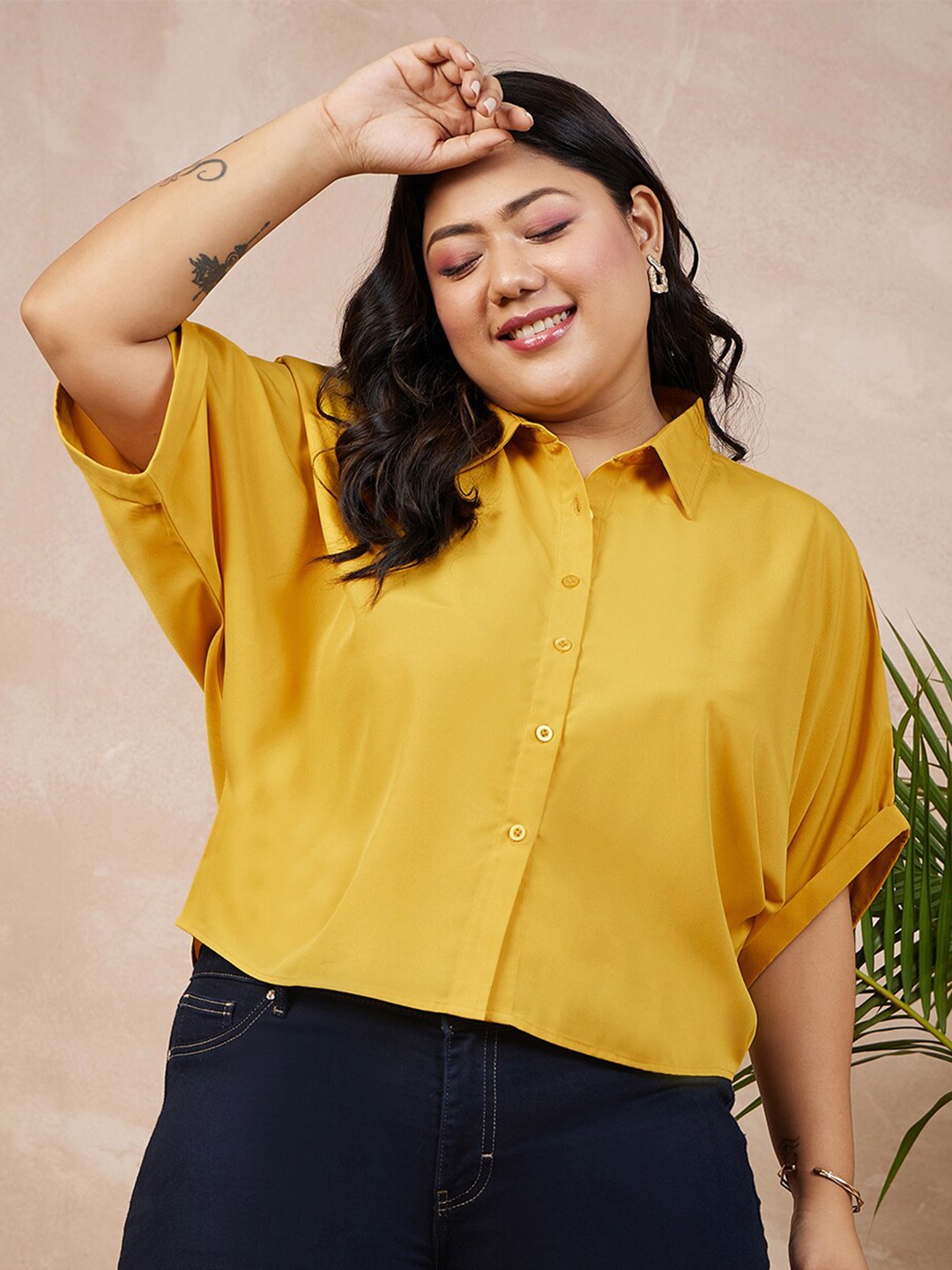 

Berrylush Curve Plus Size Extended Sleeves Casual Shirt, Yellow