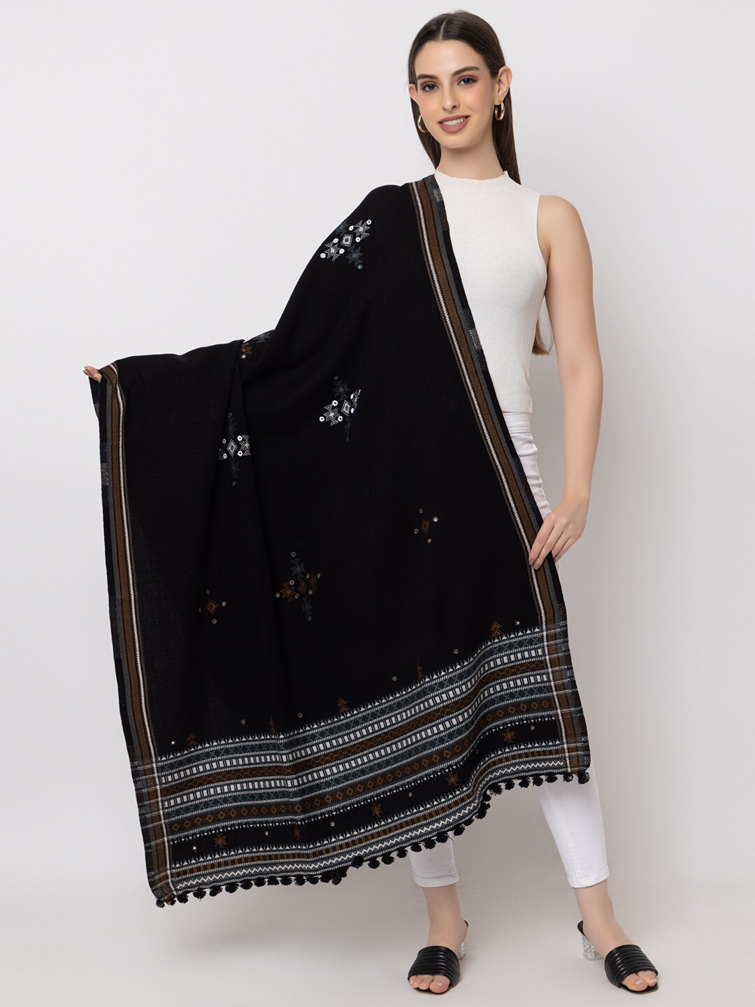 

CASMIR Kutchi Embroidered Mirror Work Woolen Shawl, Black