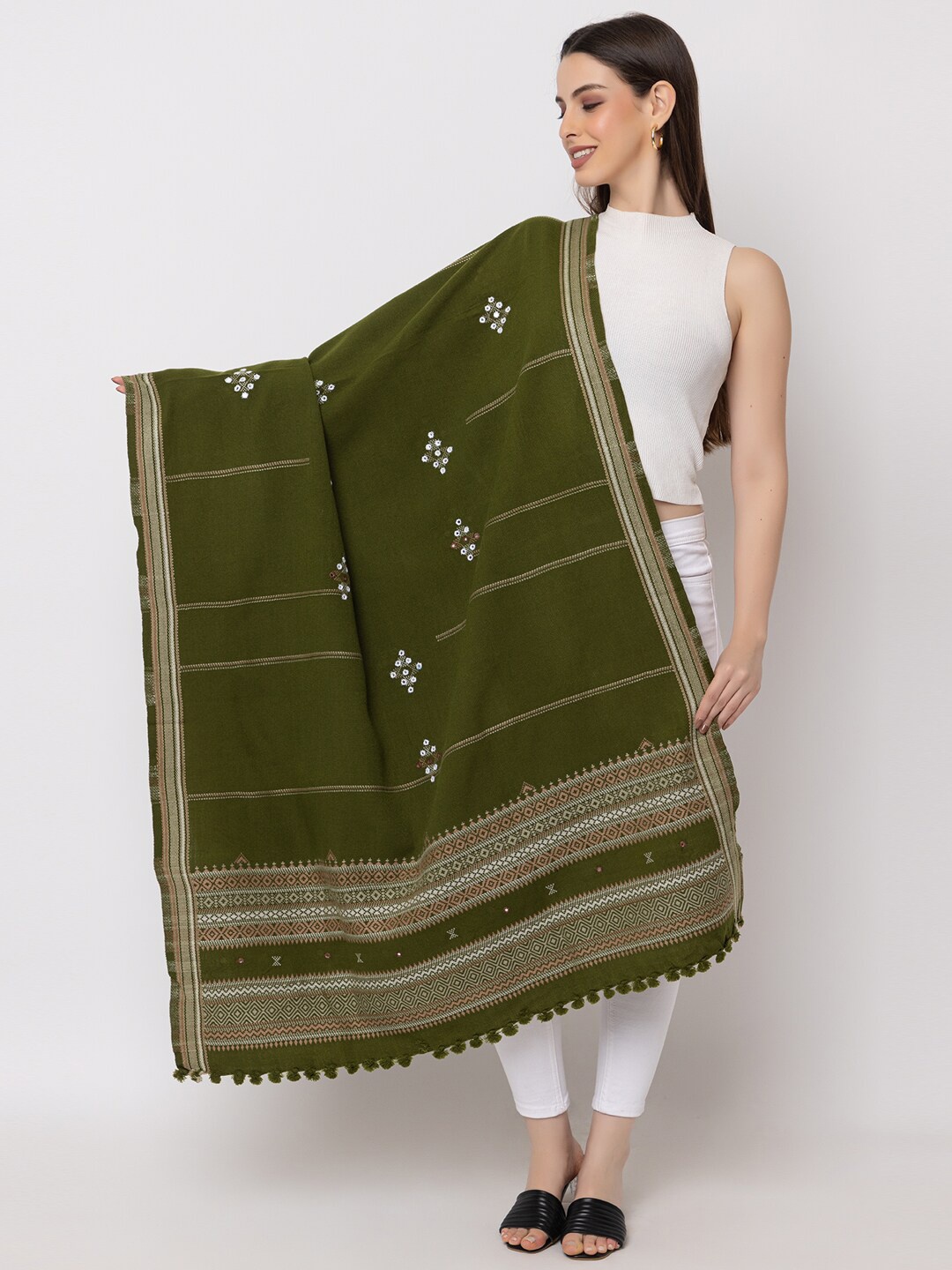 

CASMIR Kutch Embroidered Mirror Work Woollen Shawl, Olive