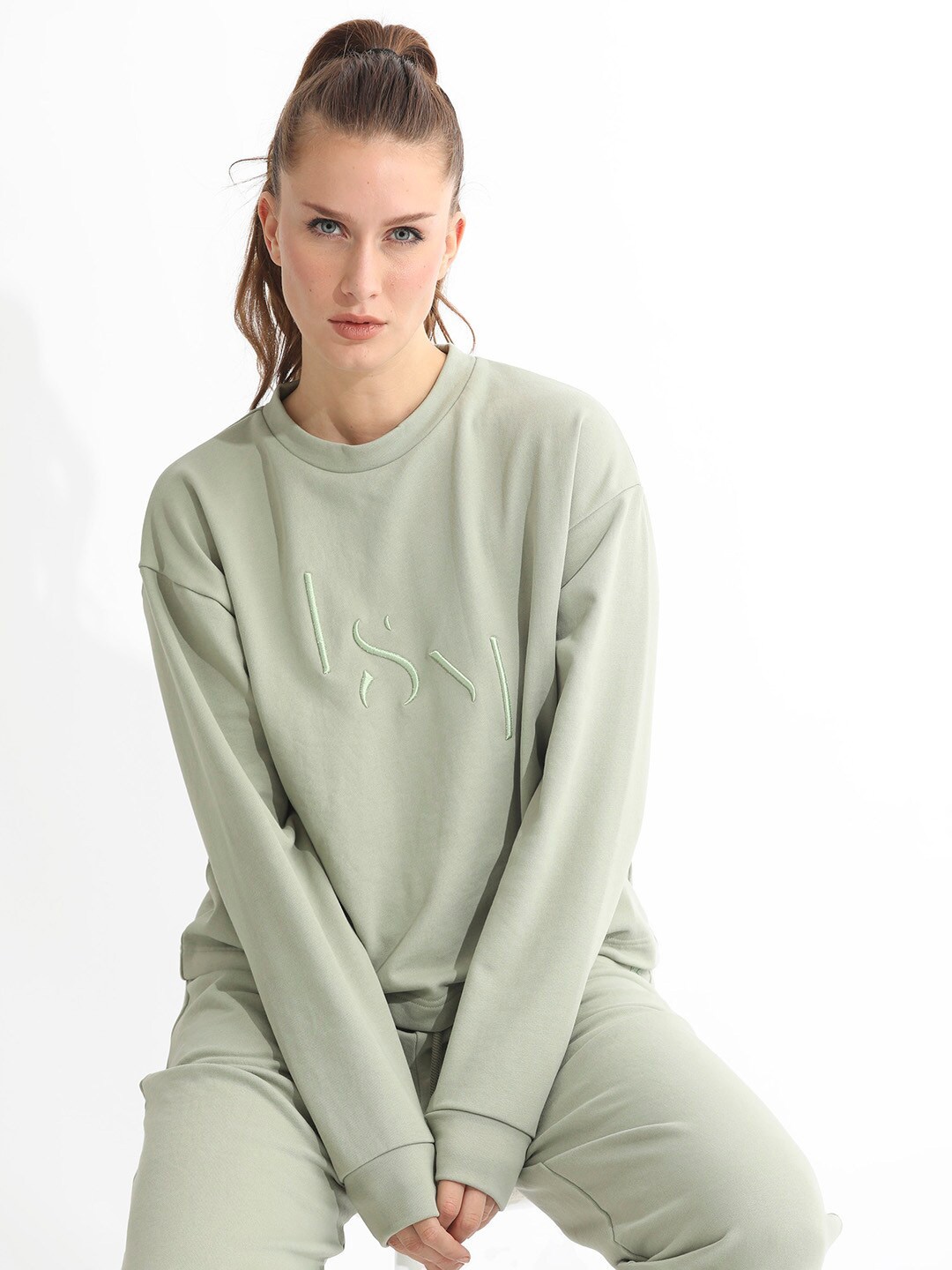 

RAREISM Round Neck Cotton Sweatshirt, Green
