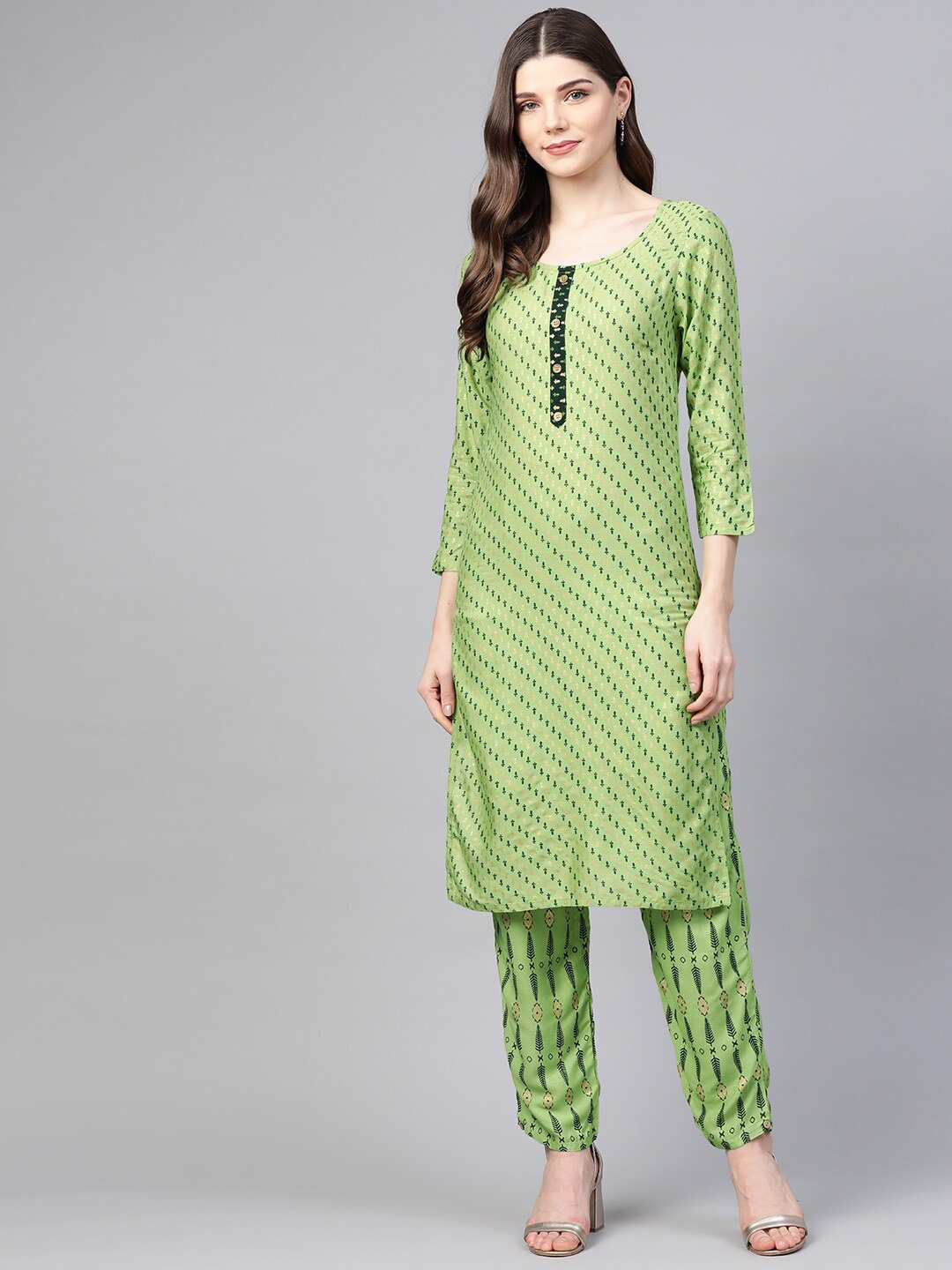 

JC4U Ethnic Motifs Printed Regular Pure Cotton Kurta With Trousers, Green