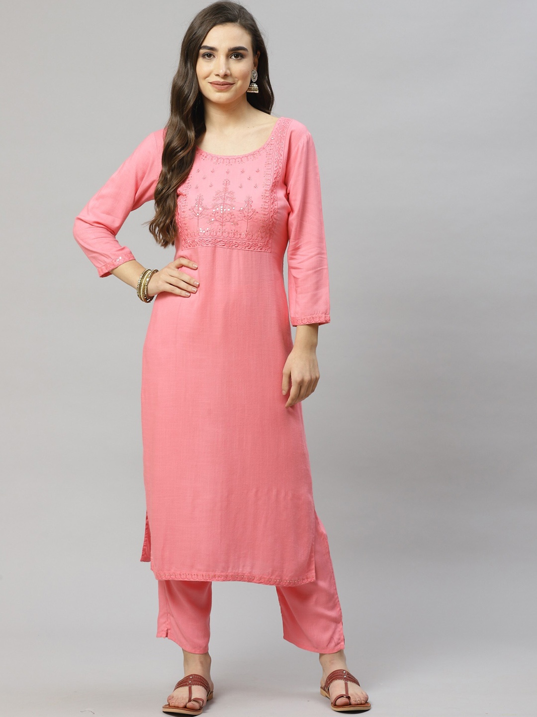 

JC4U Ethnic Motifs Yoke Design Regular Thread Work Straight Kurta with Trousers, Pink