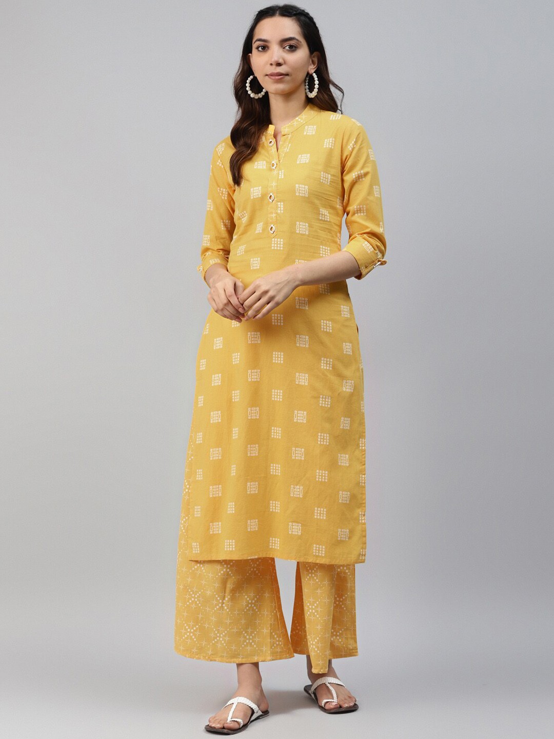 

JC4U Geometric Printed Regular Kurta With Palazzos, Yellow