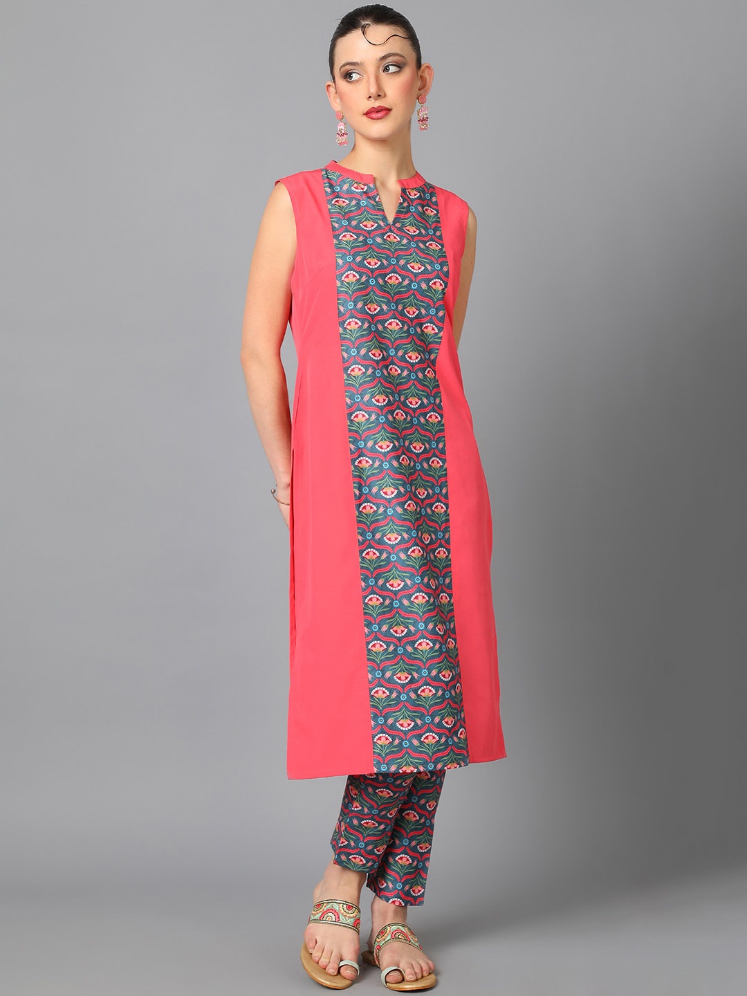 

ZIYAA Coral Ethnic Motifs Printed Mandarin Collar Regular Straight Kurta with Trousers