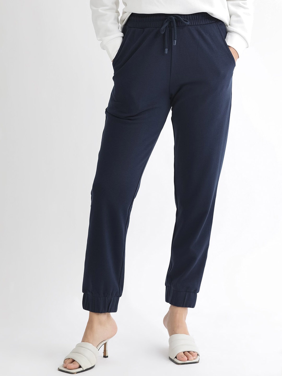 

RAREISM Women Mid Rise Cotton Slim Fit Joggers, Navy blue