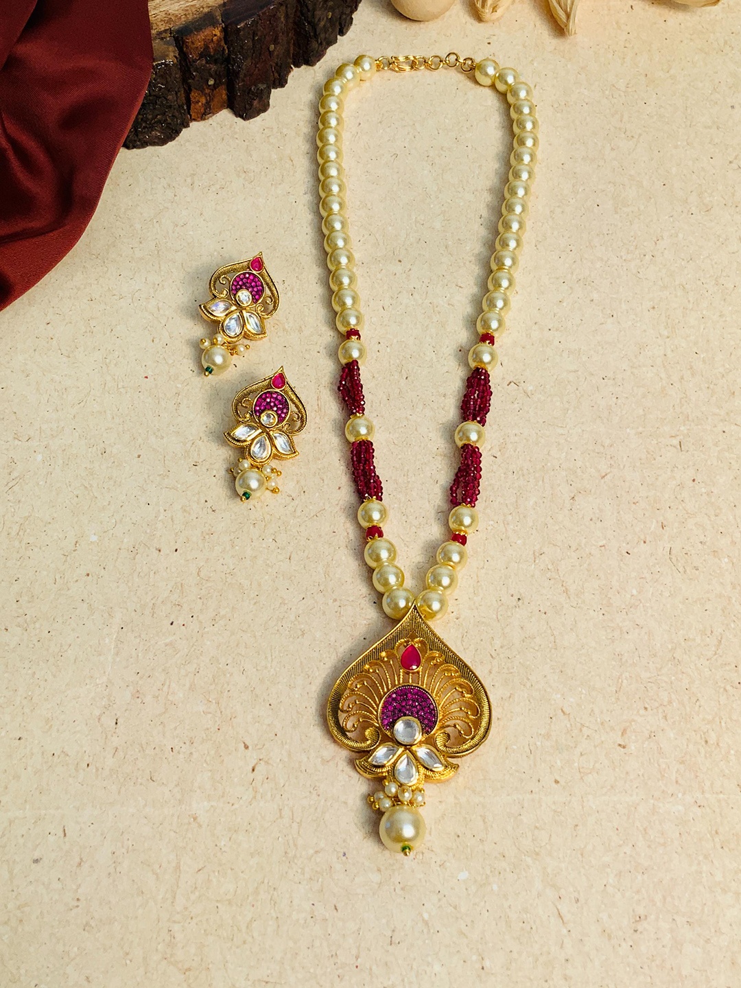 

ABDESIGNS Gold-Plated Kundan Studded Brass Necklace & Earrings Jewellery Set