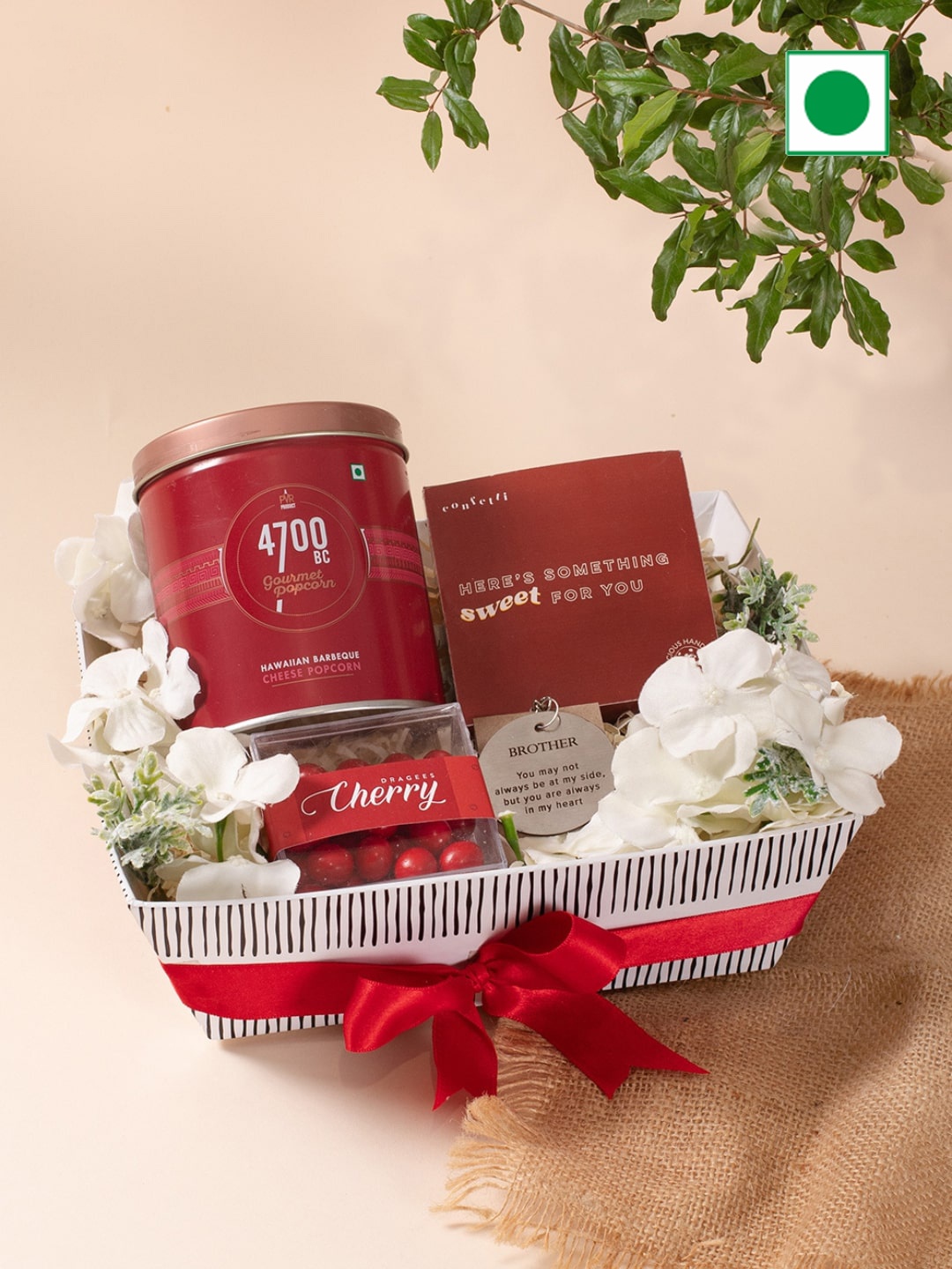 

Confetti Gifts Pack of 4 Assorted Gift Hamper, Maroon