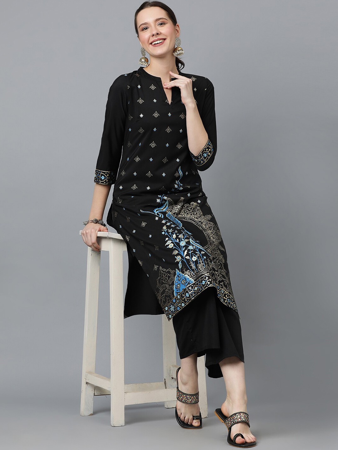 

ZIYAA Black Ethnic Motifs Foil Printed Mandarin Collar Straight Kurta with Palazzos