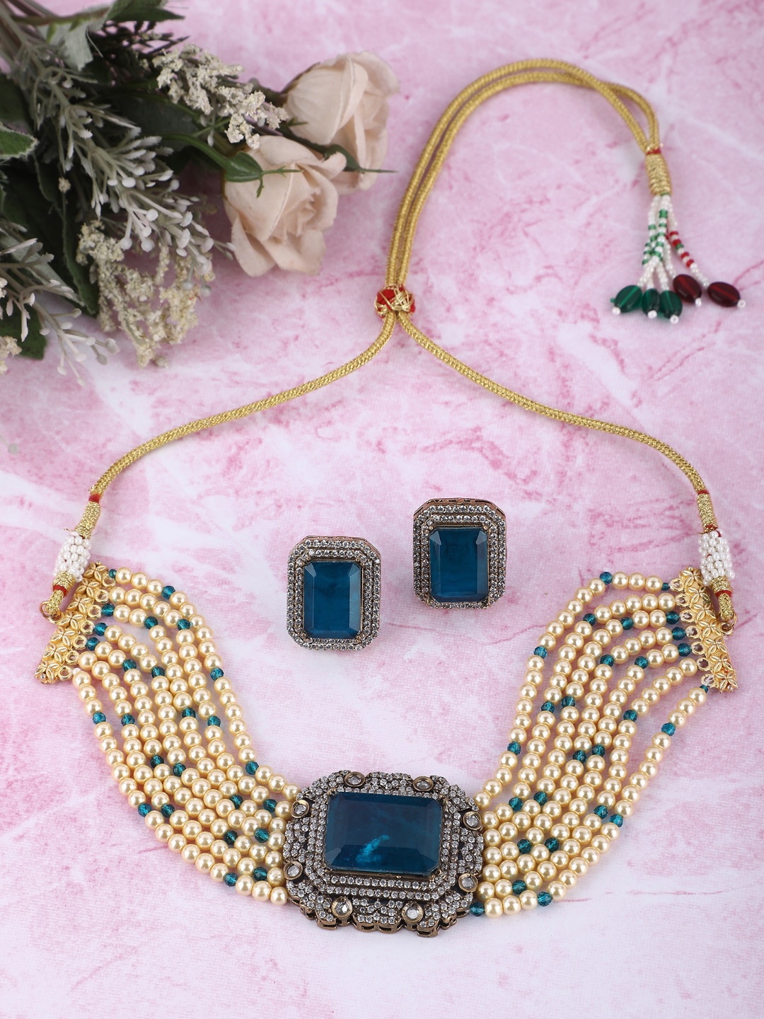 

AURAA TRENDS 22KT Gold-Plated Stones Studded Choker Necklace With Earrings