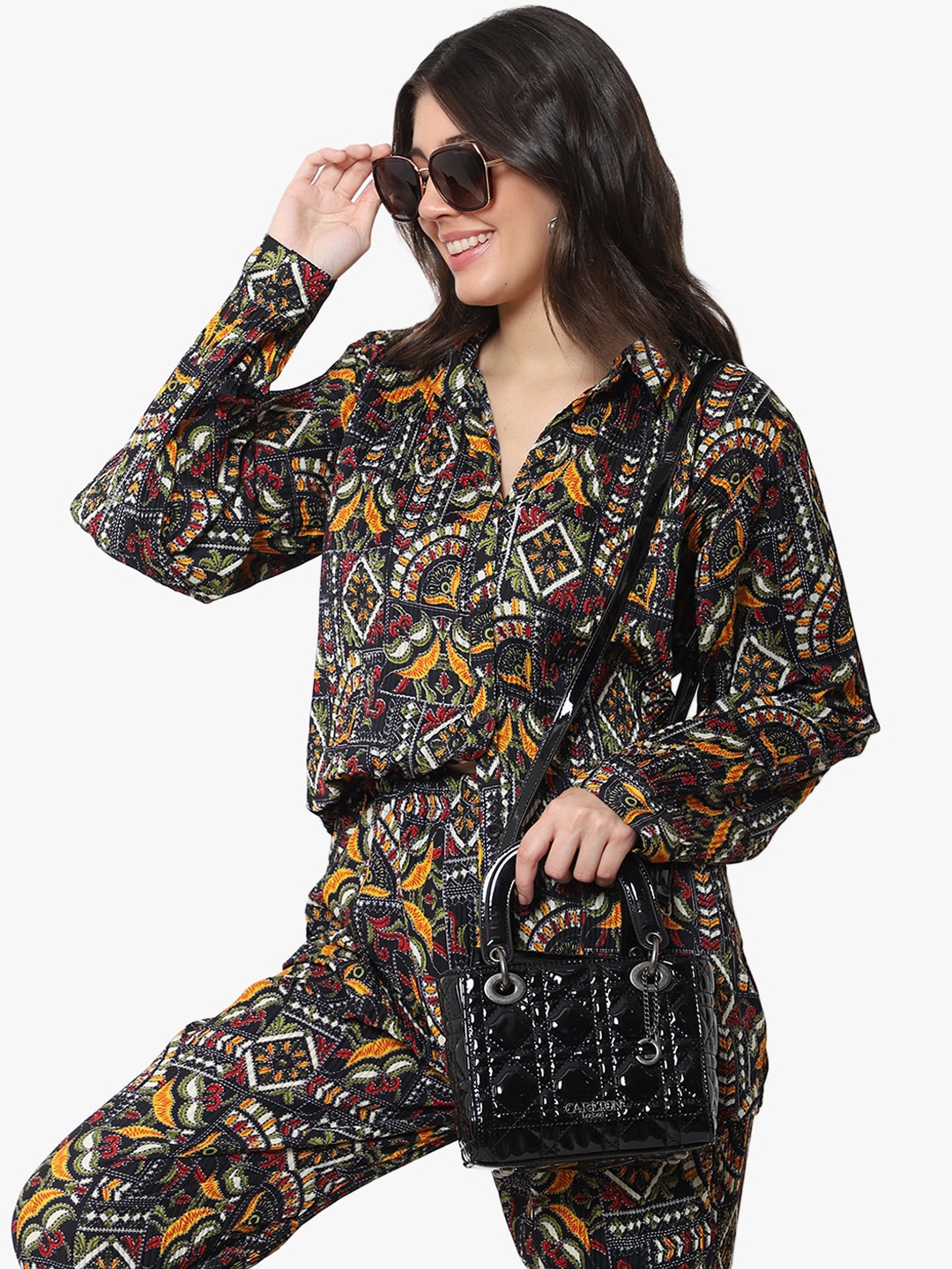 

Carlton London Black Structured Handheld Bag