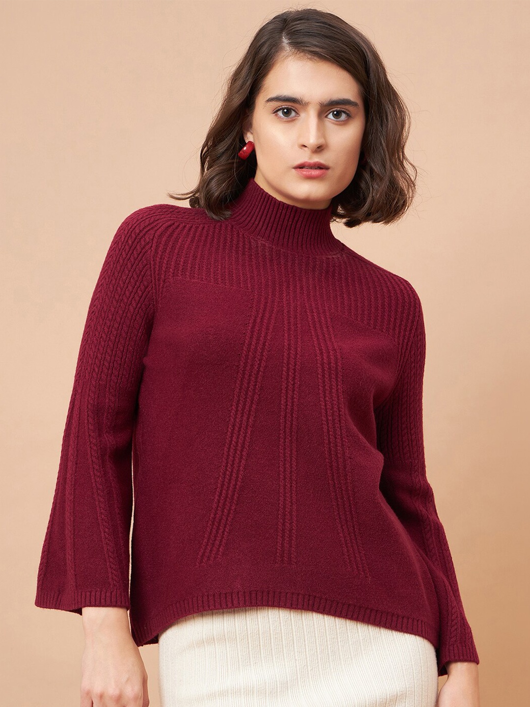 

Gipsy Ribbed Turtle Neck Pullover, Maroon