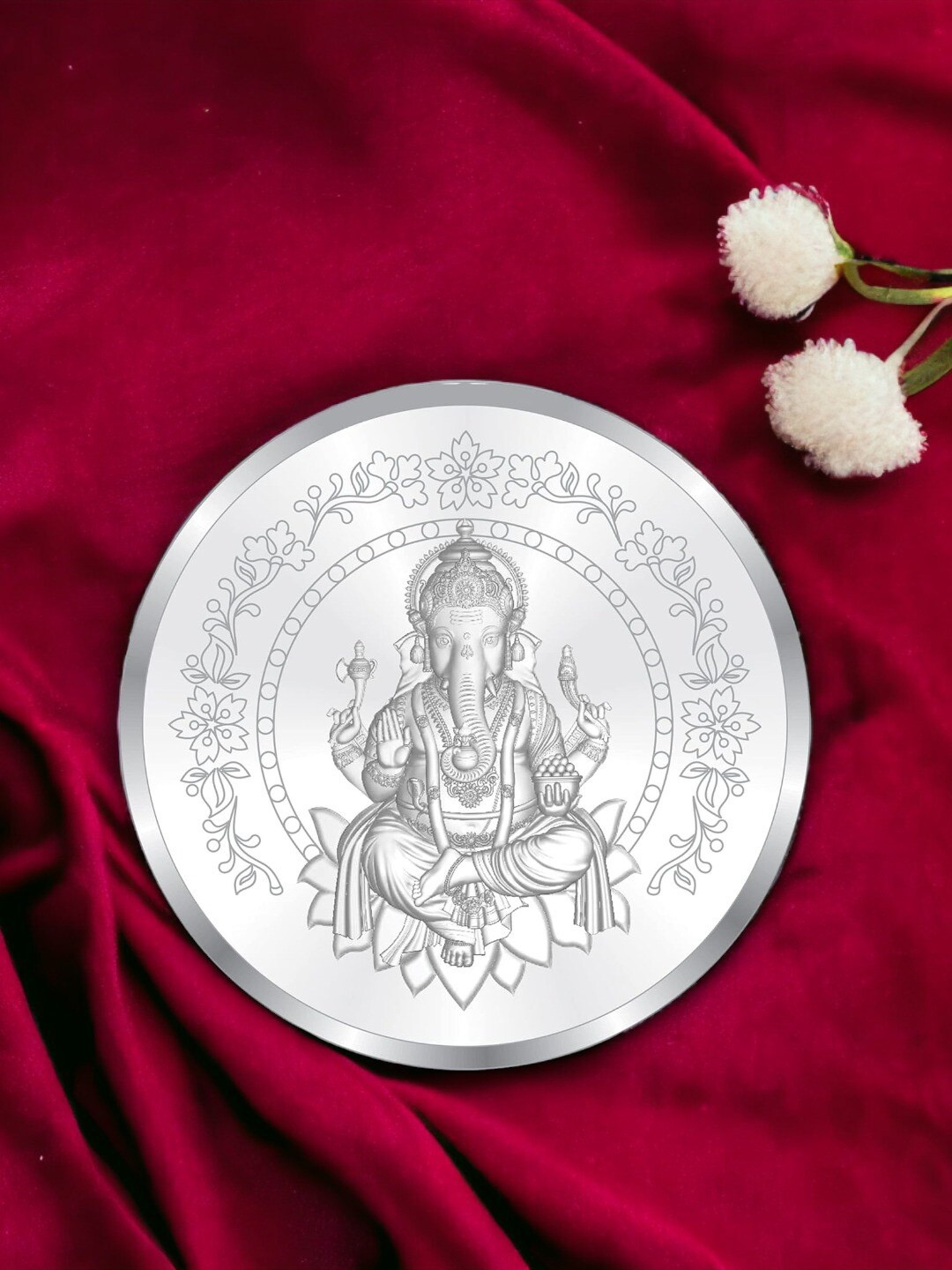 

Taraash Lord Ganesh 999 Round Silver Coin 20 gm