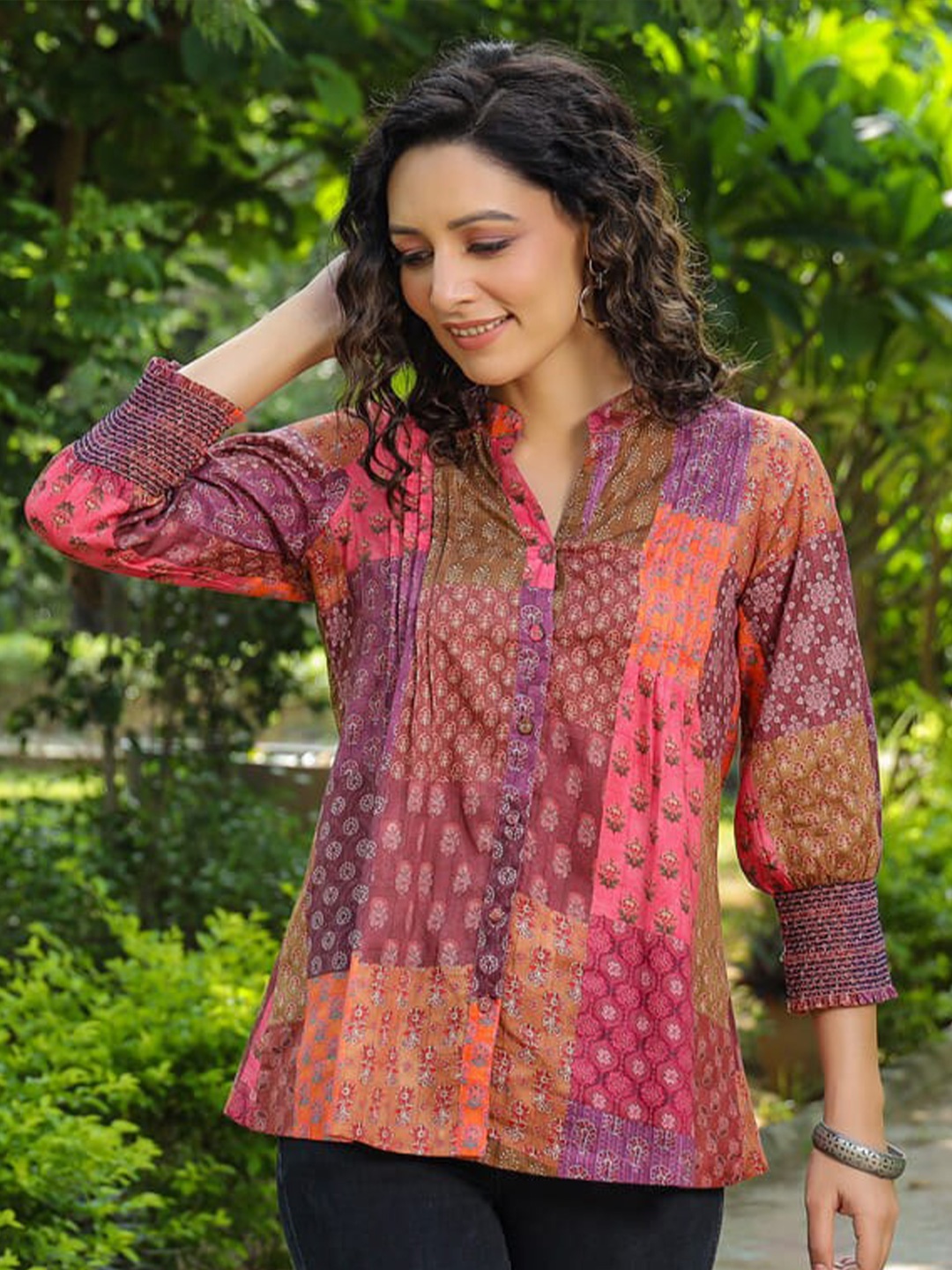 

Rain & Rainbow Ethnic Motifs Printed Pure Cotton Kurti, Rust