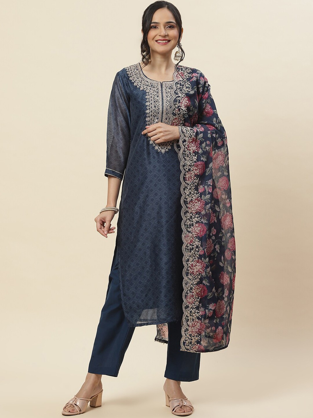 

Meena Bazaar Geometric Printed Regular Thread Work Kurta with Trousers & Dupatta, Blue