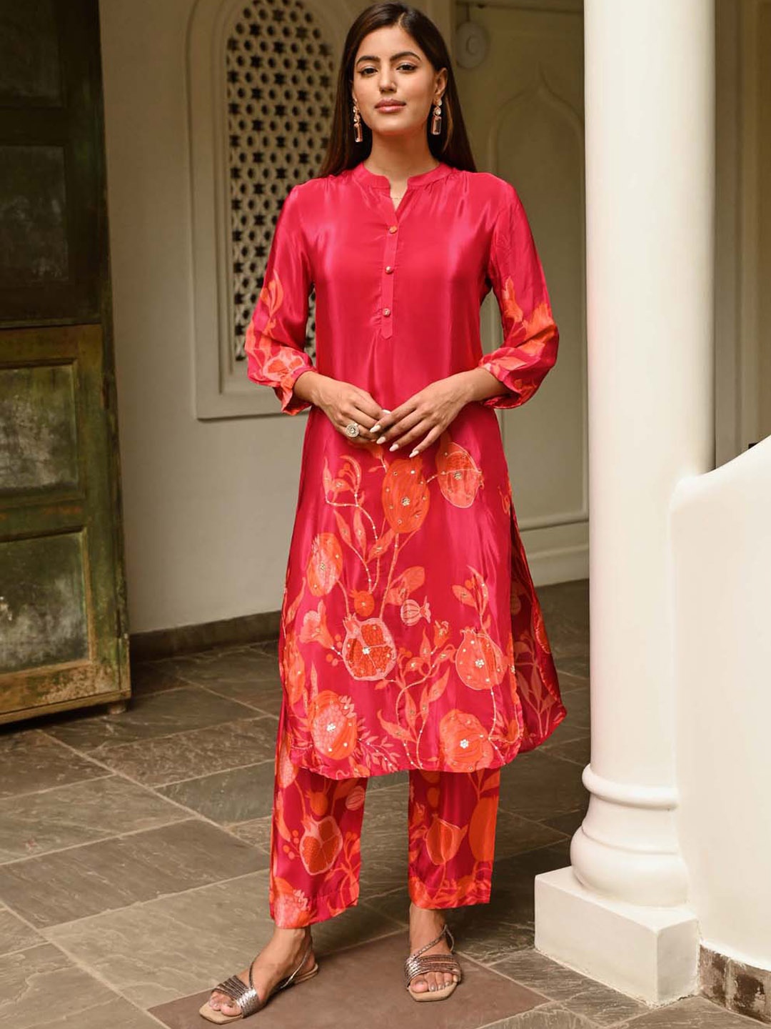 

Meena Bazaar Floral Printed Regular Sequinned Kurta with Trousers, Pink